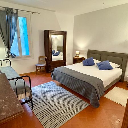 Entre Midi - Maison D'Hotes - B&B กาเปสตอง ภายนอก รูปภาพ