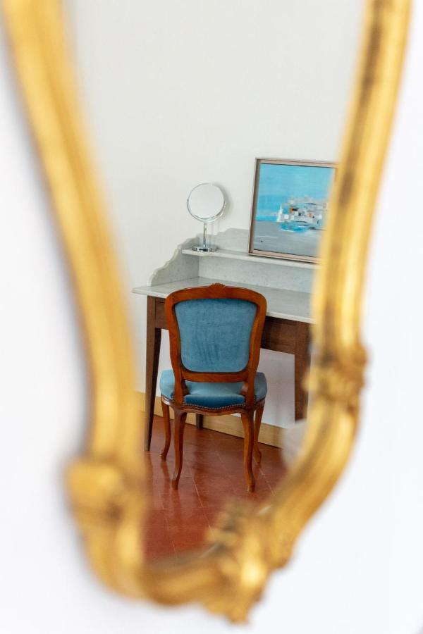 Entre Midi - Maison D'Hotes - B&B กาเปสตอง ภายนอก รูปภาพ