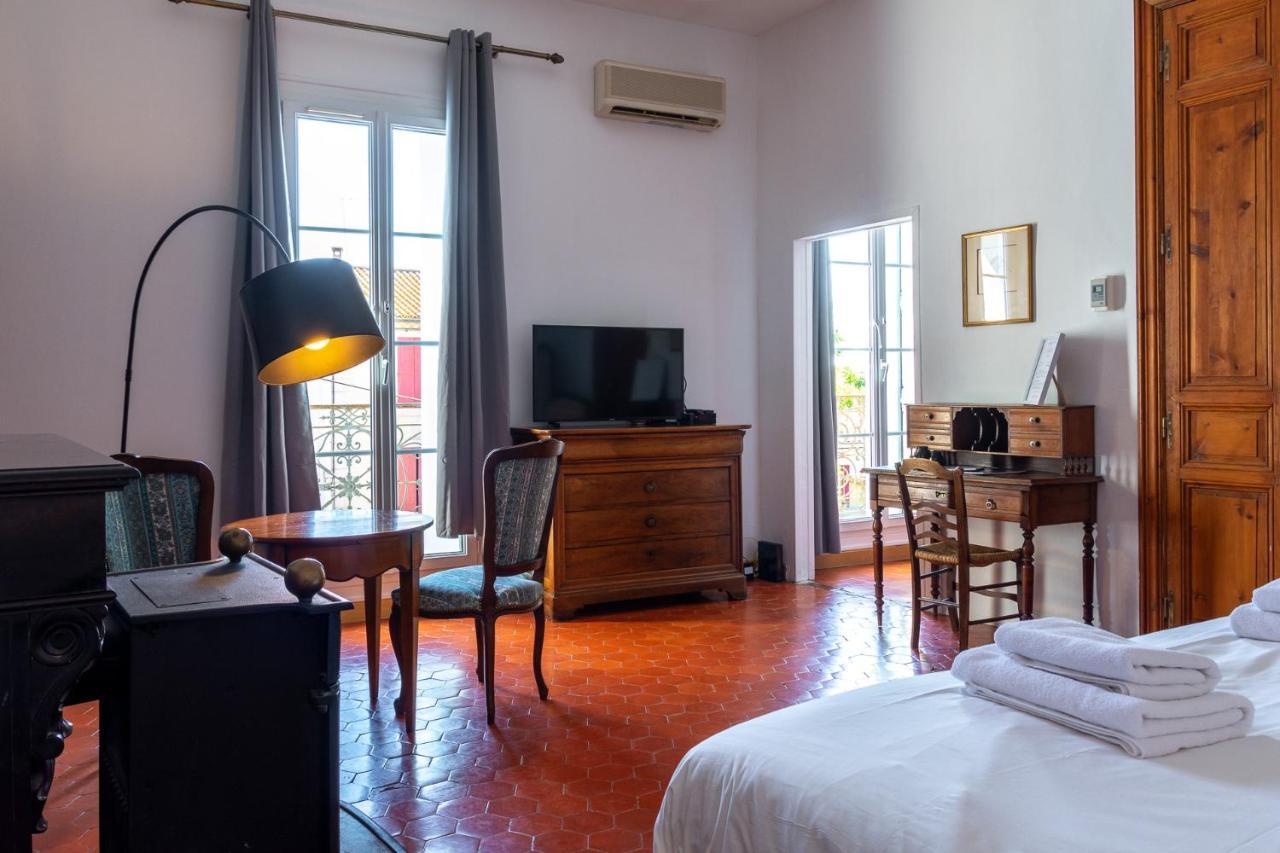 Entre Midi - Maison D'Hotes - B&B กาเปสตอง ภายนอก รูปภาพ