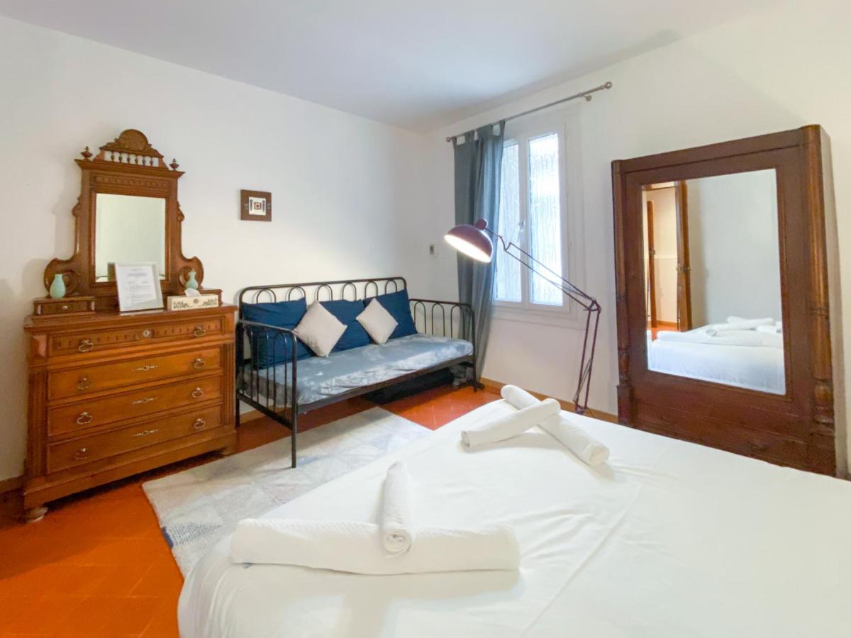 Entre Midi - Maison D'Hotes - B&B กาเปสตอง ภายนอก รูปภาพ
