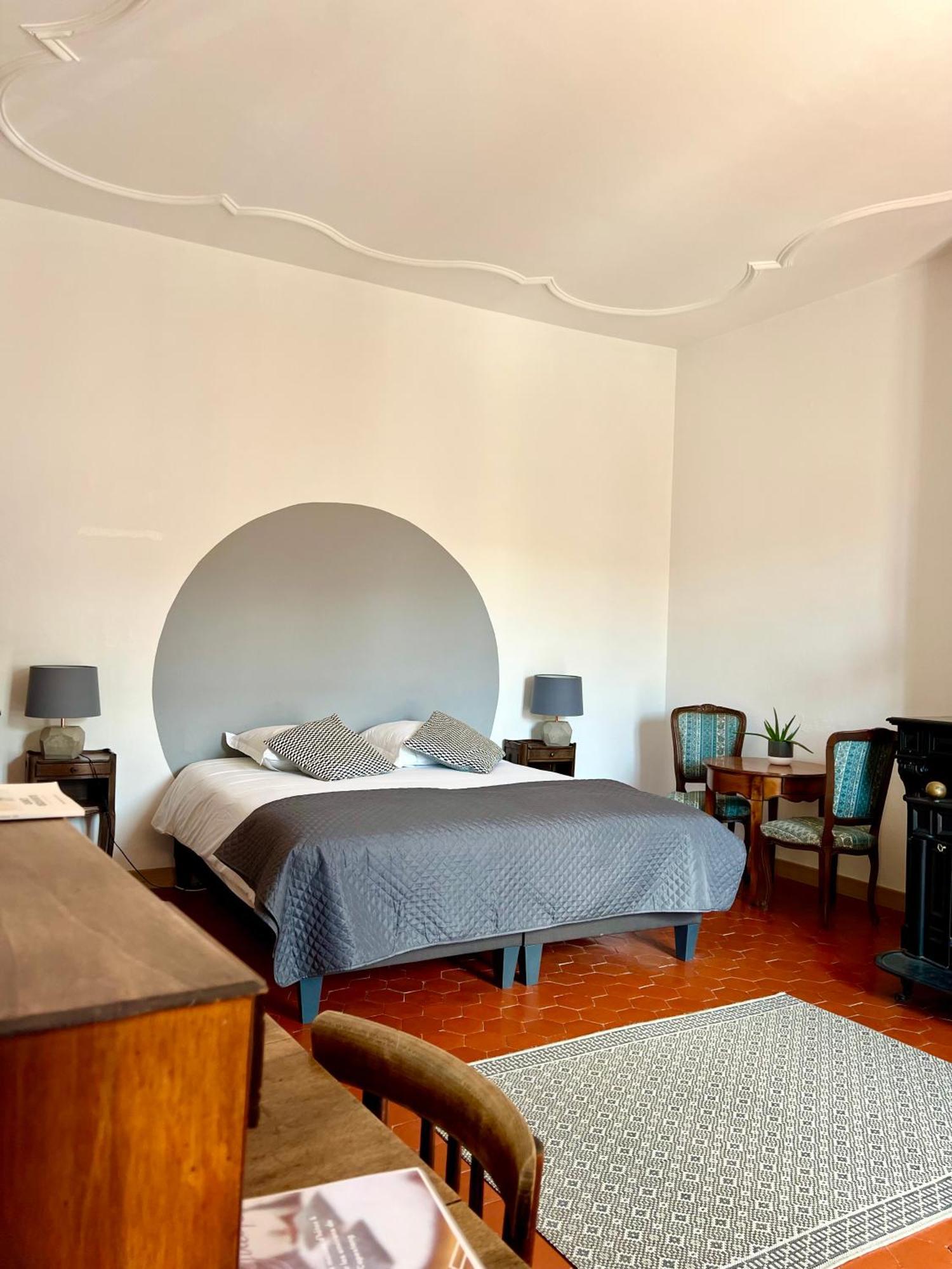 Entre Midi - Maison D'Hotes - B&B กาเปสตอง ภายนอก รูปภาพ